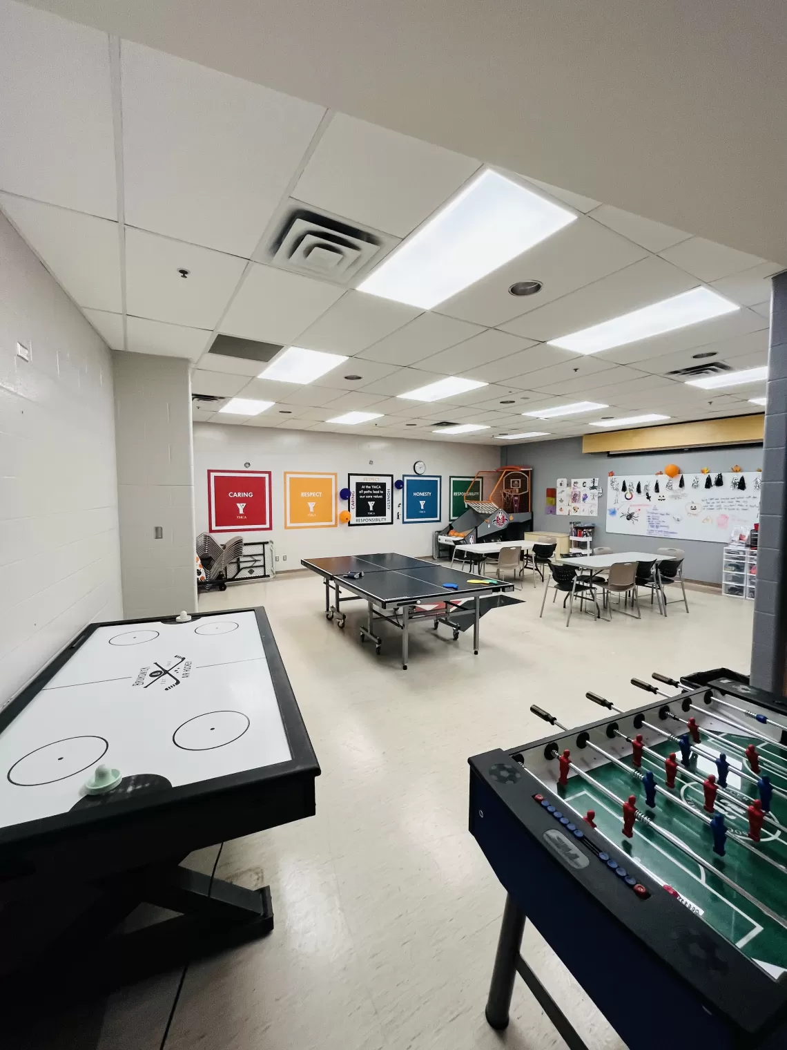 Shawnessy YMCA Youth room
